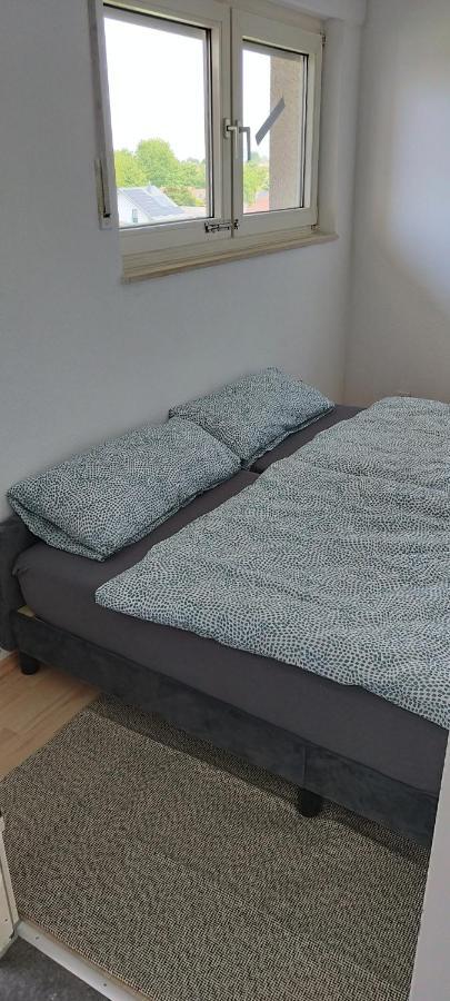 Schoene Sonnige Wohnung Jüchen Εξωτερικό φωτογραφία